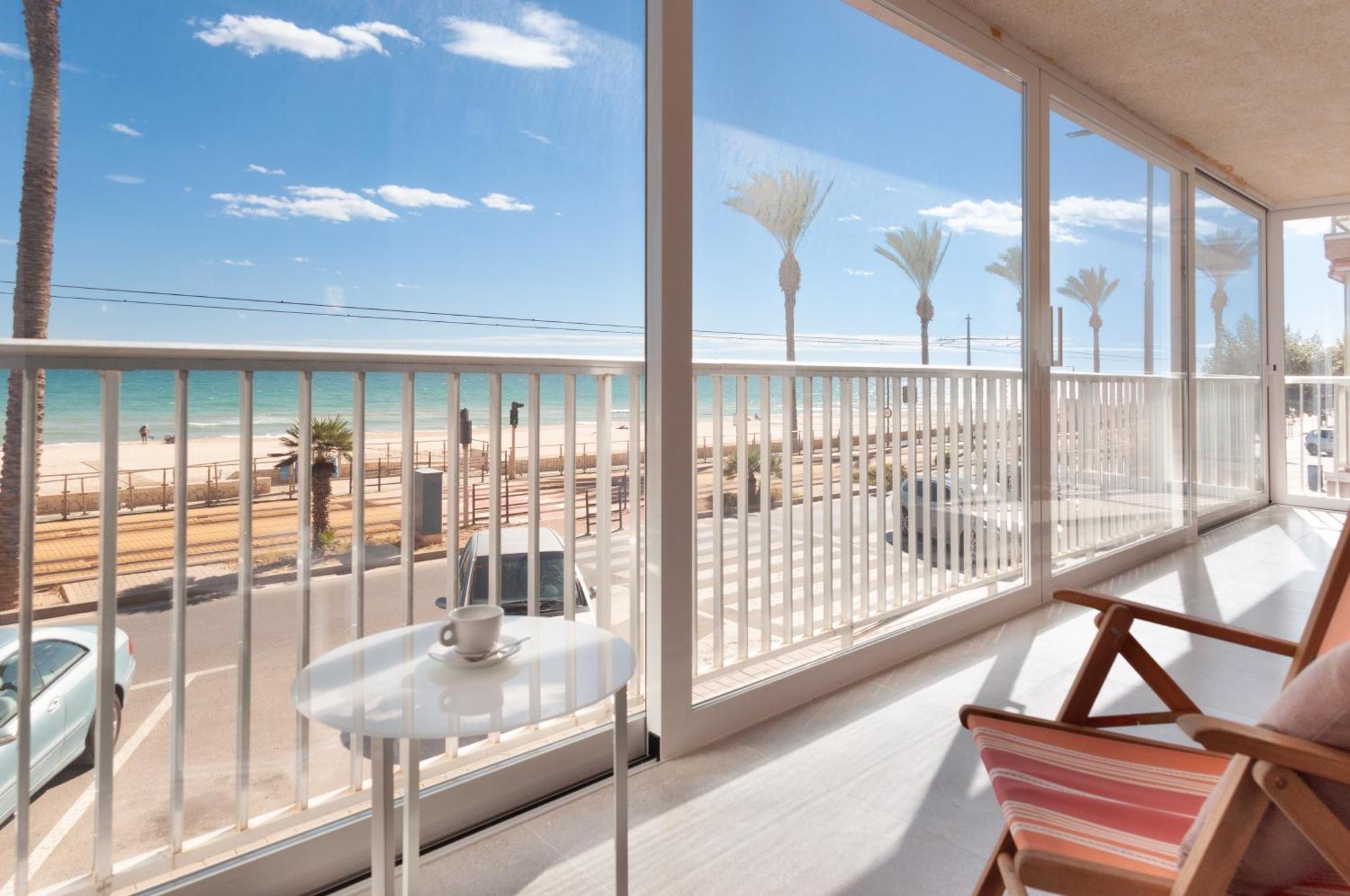 Sohosuites Campello Beach El Campello Exterior photo